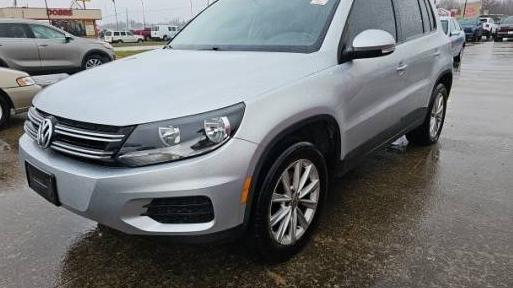 VOLKSWAGEN TIGUAN LIMITED 2018 WVGAV7AX0JK000334 image